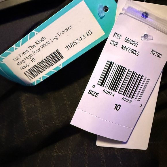 Kut from the Kloth Charcoal Checkered Dress Slacks Size 10 - Picture 3 of 5